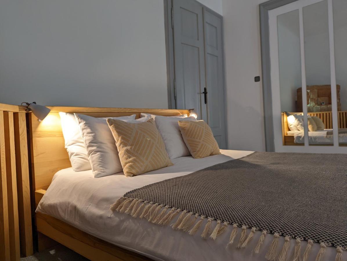 Luminarium Apartment บราชอฟ ภายนอก รูปภาพ